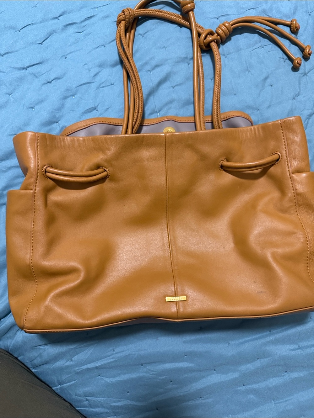 Vince Camuto Nicco tote, rustic oak, large, Leather - Picture 3 of 8